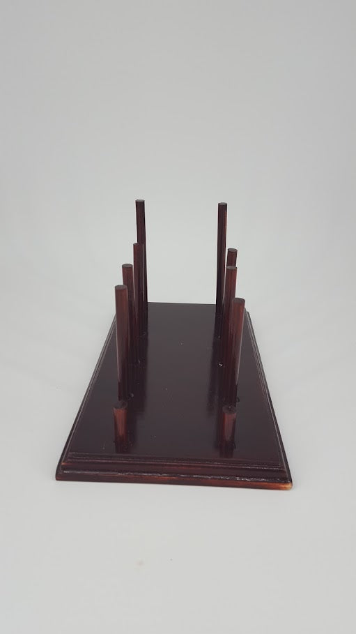 Cutting board organizer
