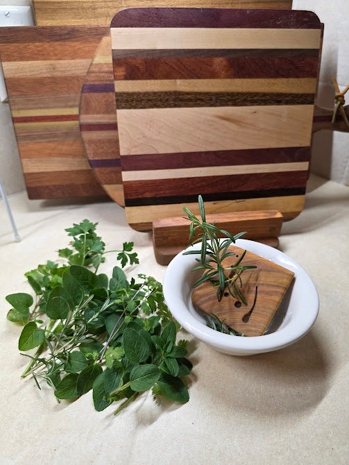 Kitchen Multitool Scraper and Herb Stripper