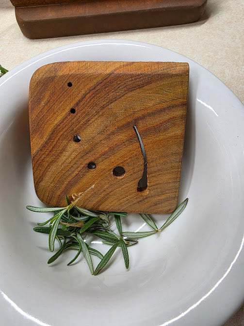 Kitchen Multitool Scraper and Herb Stripper