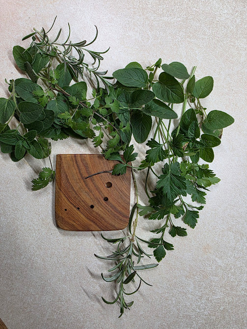 Kitchen Multitool Scraper and Herb Stripper