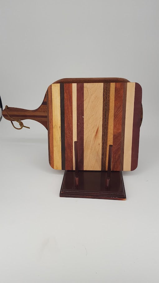 Cutting board organizer